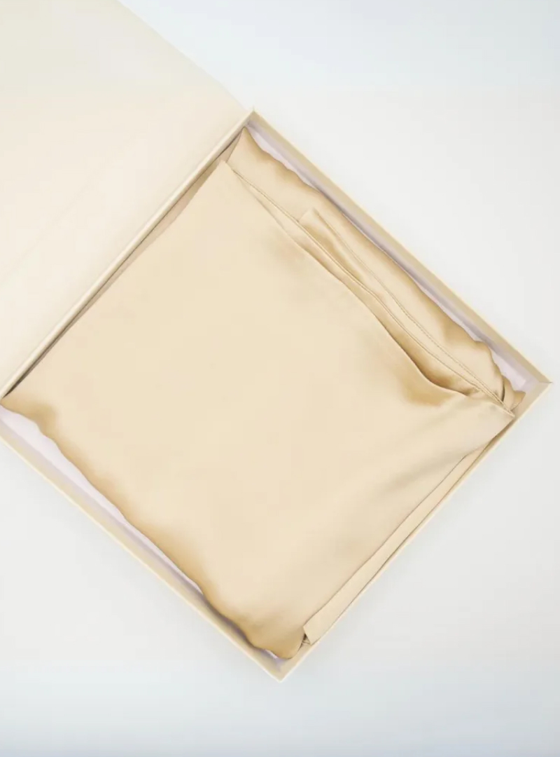 Kissenbezug aus 100 % Maulbeerseide (OEKO-TEX) Beige